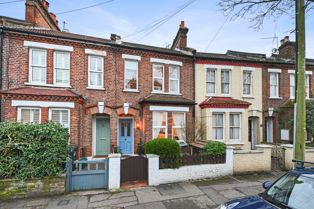 3 bed terraced house for sale in Endsleigh Road, Ealing, London, W13  - Property Image 14