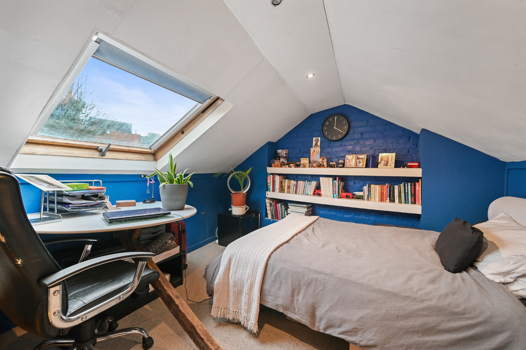 3 bed terraced house for sale in Endsleigh Road, Ealing, London, W13  - Property Image 9