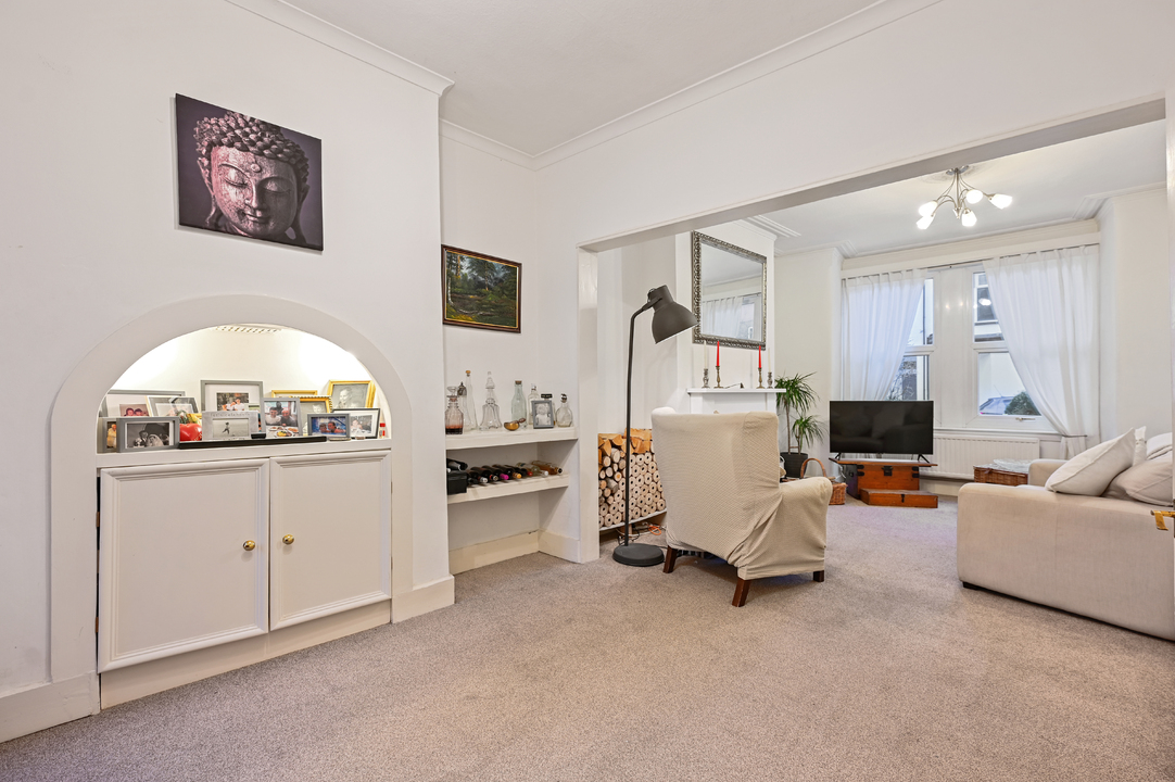 3 bed terraced house for sale in Endsleigh Road, Ealing, London, W13  - Property Image 5
