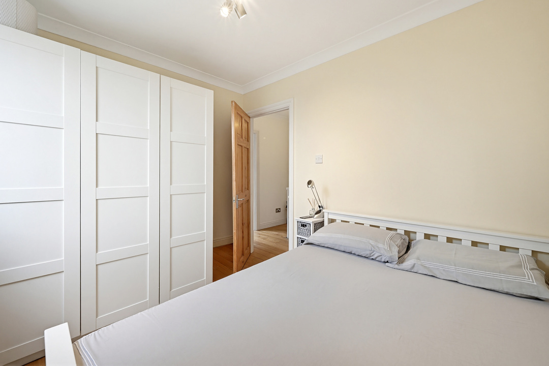 2 bed semi-detached house for sale in Bishops Road, Hanwell, London, W7  - Property Image 18
