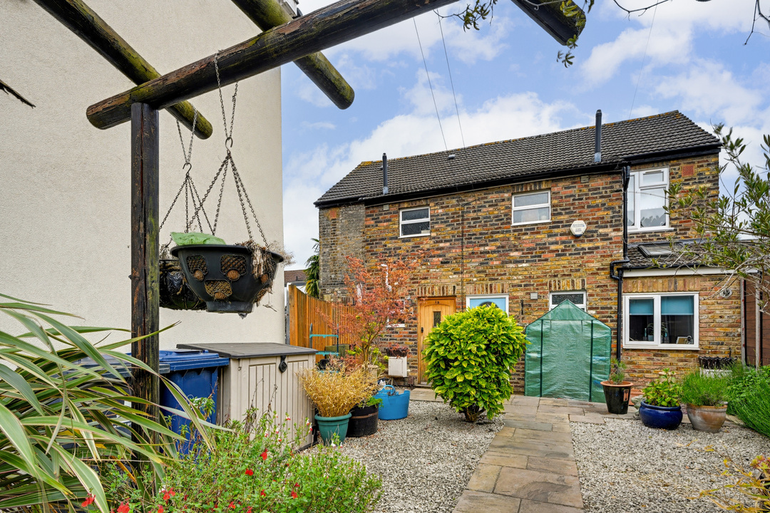 2 bed semi-detached house for sale in Bishops Road, Hanwell, London, W7  - Property Image 2