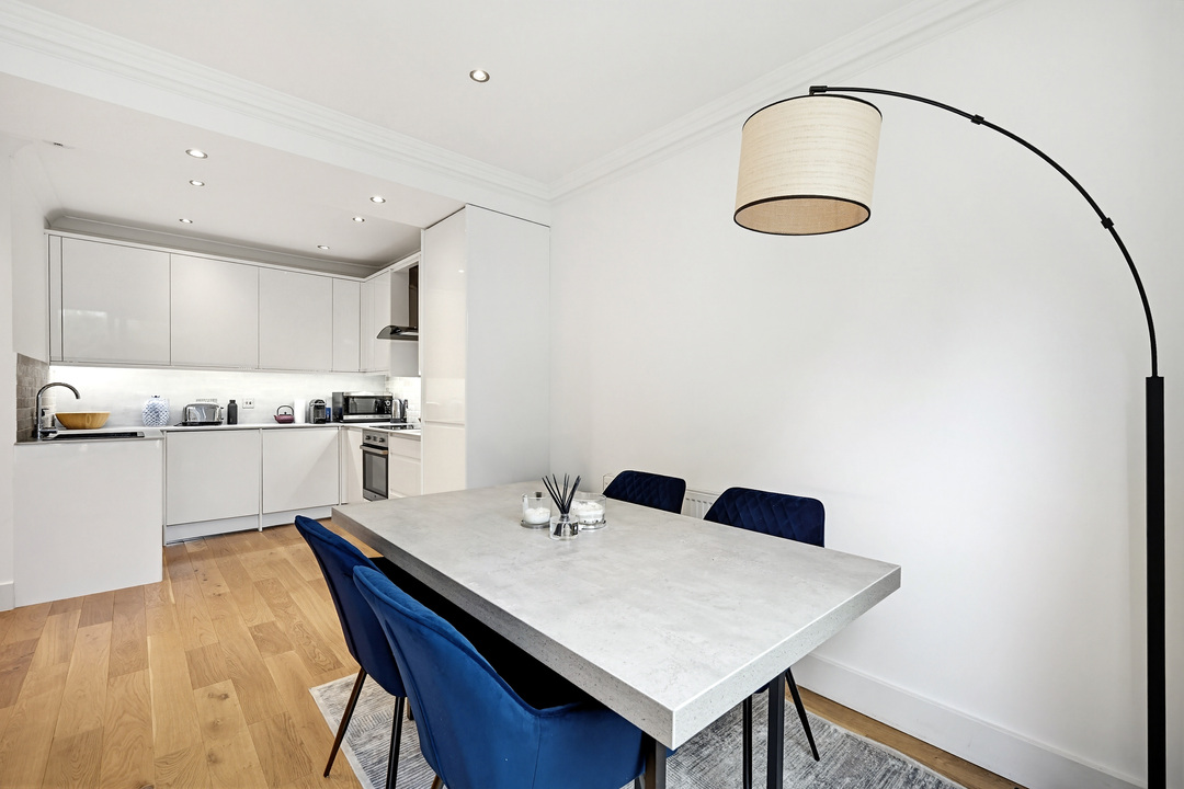 2 bed semi-detached house for sale in Bishops Road, Hanwell, London, W7  - Property Image 11