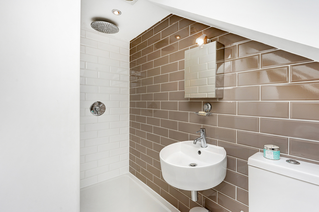 3 bed terraced house to rent in Cranmer Avenue, Ealing, Northfields, London, W13  - Property Image 12