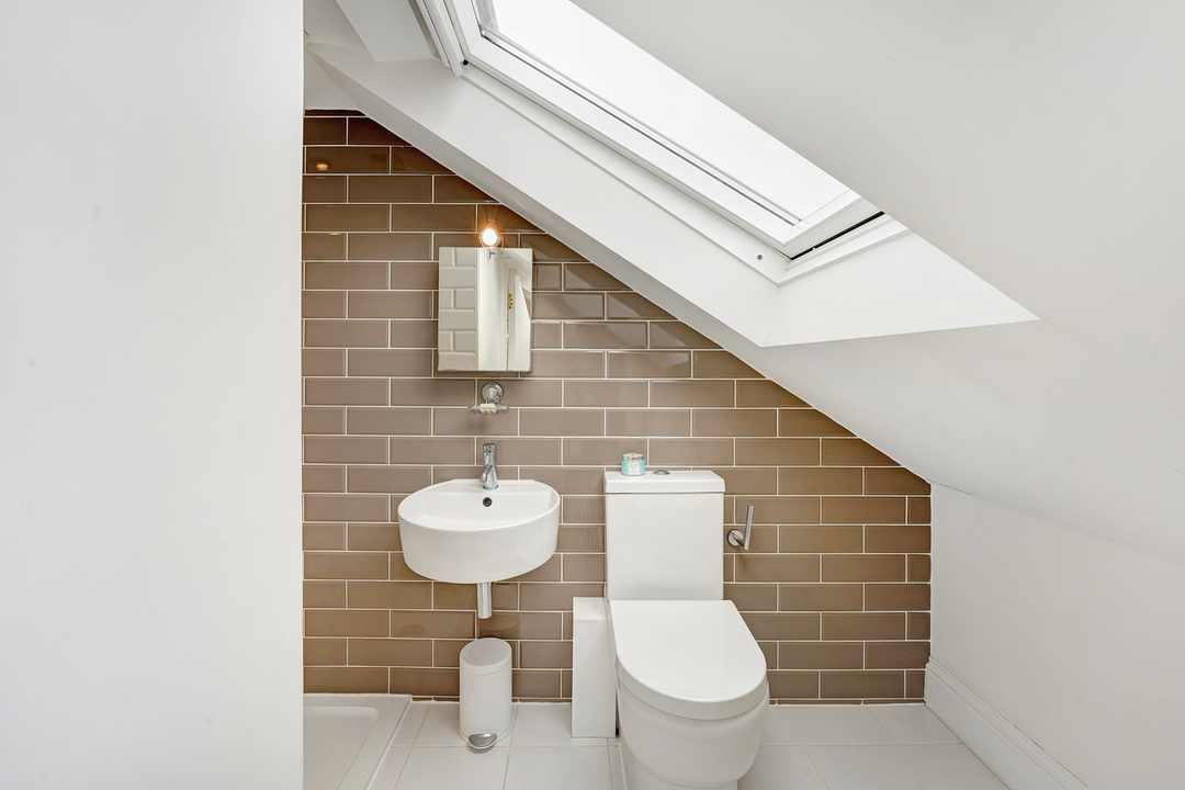 3 bed terraced house to rent in Cranmer Avenue, Ealing, Northfields, London, W13  - Property Image 20