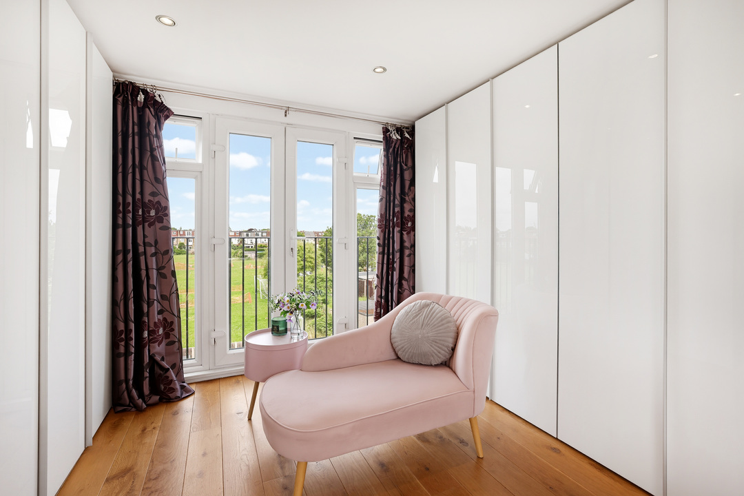 4 bed terraced house for sale in Haslemere Avenue, Ealing, Northfields, London, W13  - Property Image 17