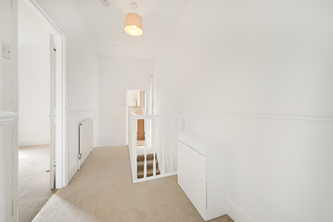 2 bed apartment for sale in Shirley Gardens, Hanwell, Ealing, London, W7  - Property Image 11