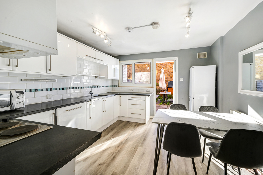 3 bed terraced house to rent in North Road, Ealing, London, W5  - Property Image 1