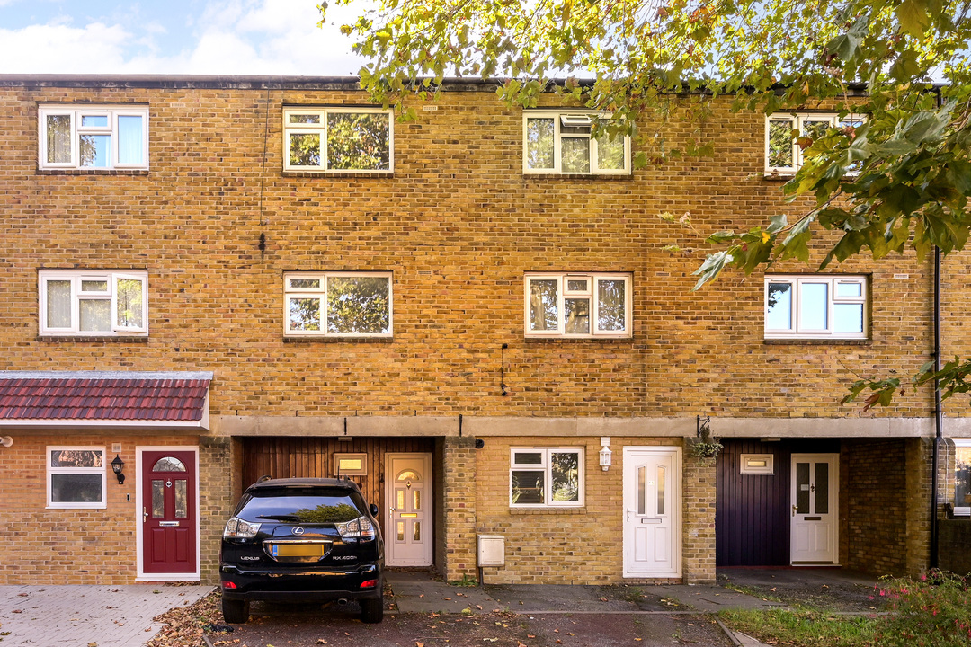 3 bed terraced house to rent in North Road, Ealing, London, W5  - Property Image 9