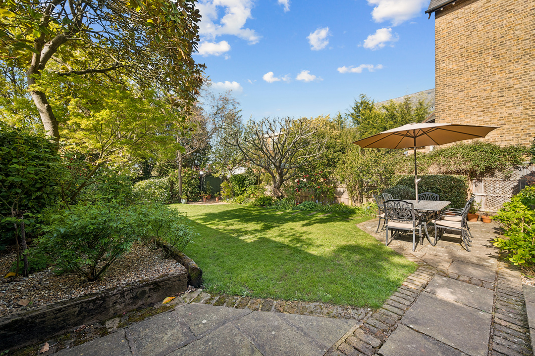 5 bed detached house for sale in Victoria Road, Ealing, London, W5  - Property Image 34