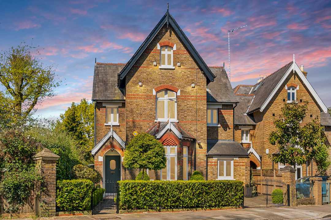5 bed detached house for sale in Victoria Road, Ealing, London, W5