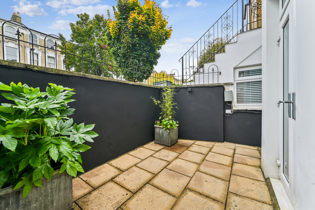 3 bed apartment to rent in Windsor Road, Ealing, London, W5  - Property Image 9