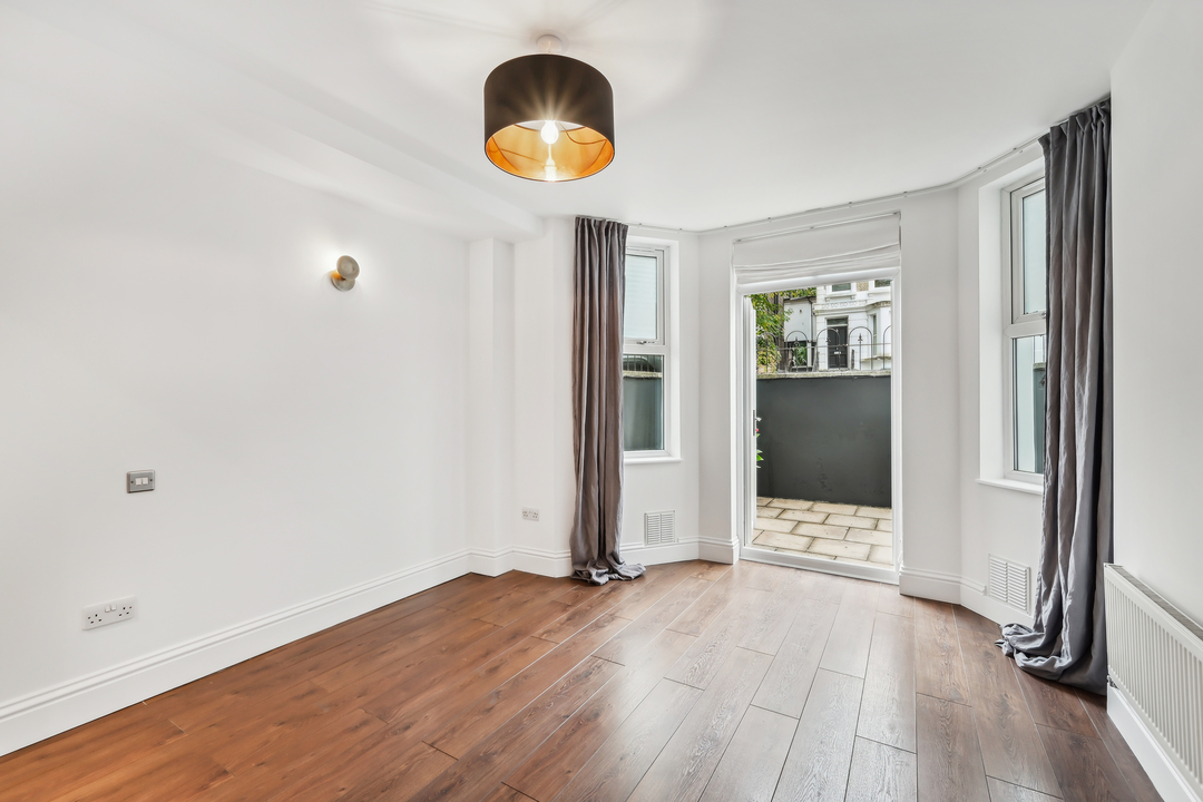 3 bed apartment to rent in Windsor Road, Ealing, London, W5  - Property Image 13