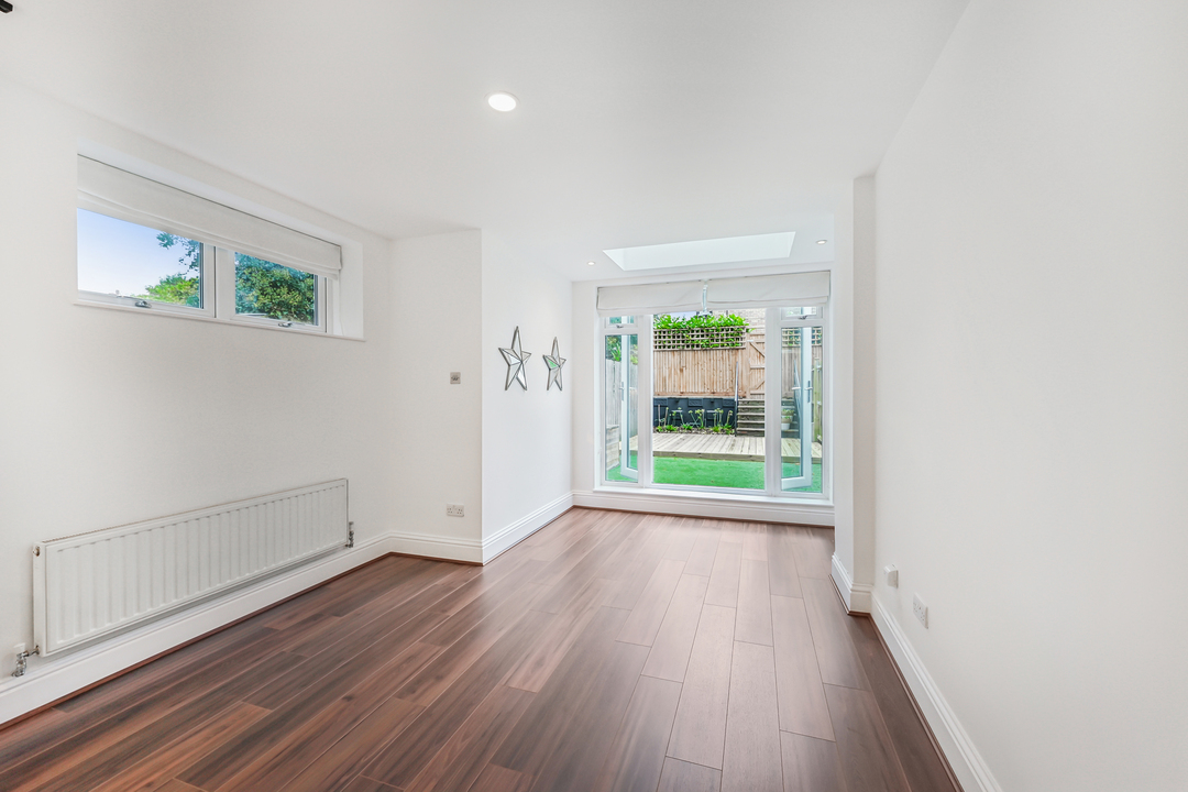 3 bed apartment to rent in Windsor Road, Ealing, London, W5  - Property Image 15