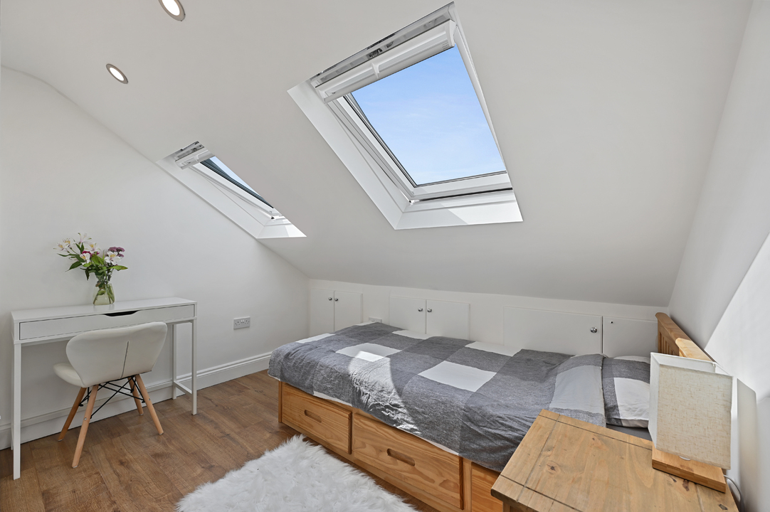 3 bed apartment for sale in Waldegrave Road, Ealing, London, W5  - Property Image 9
