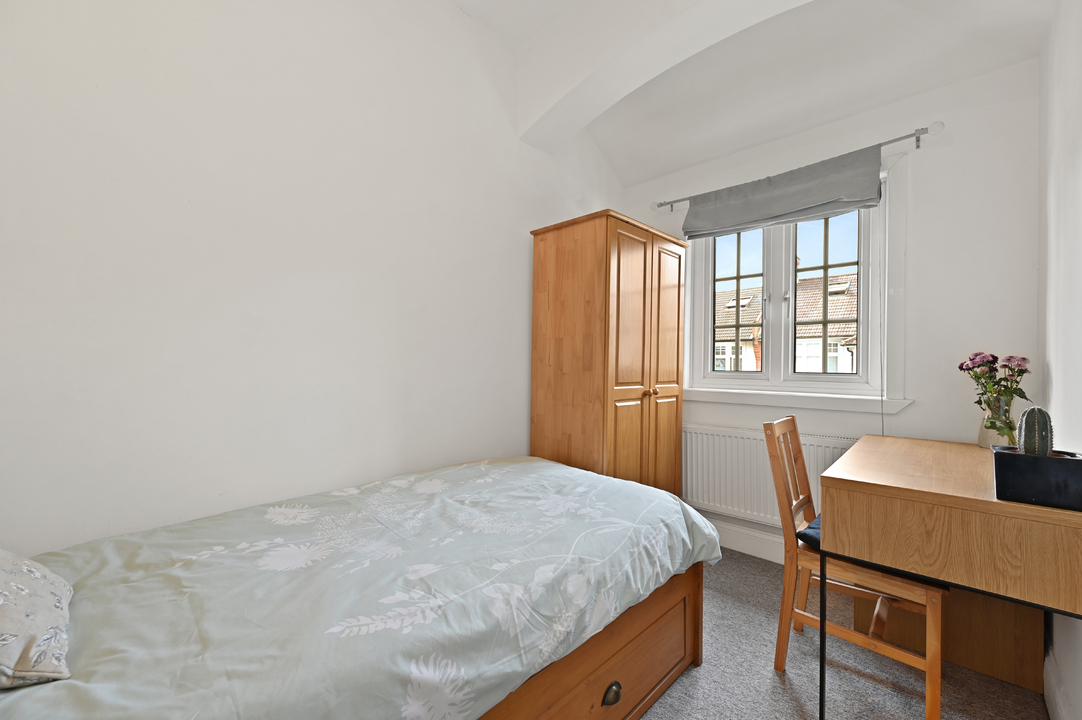 3 bed apartment for sale in Waldegrave Road, Ealing, London, W5  - Property Image 8