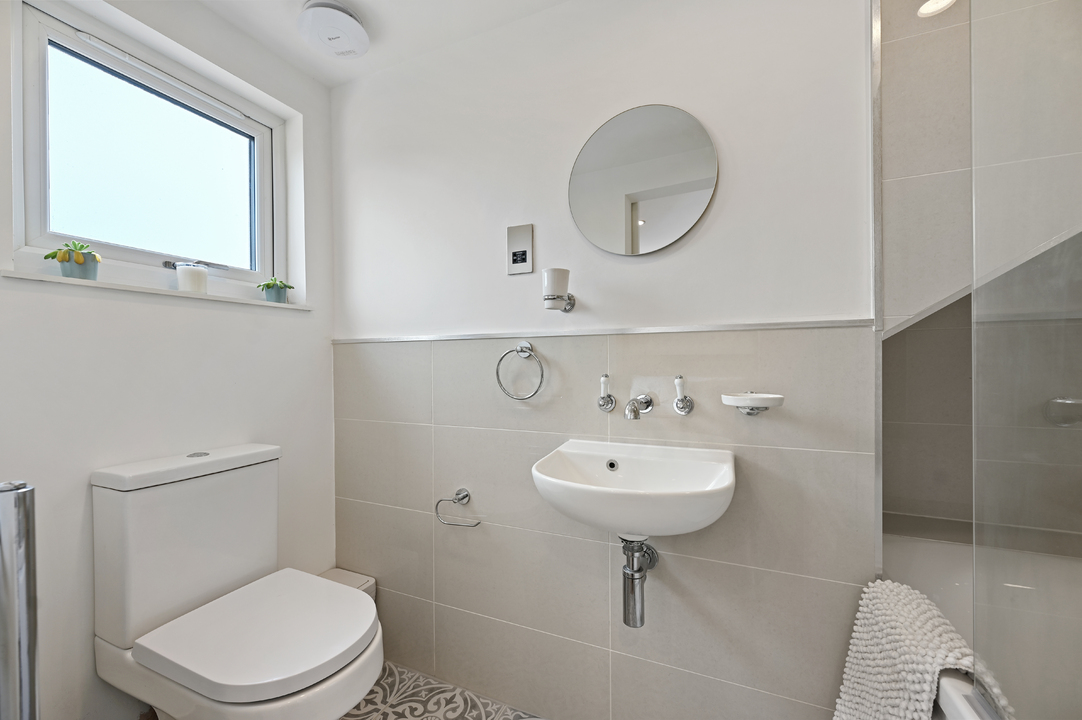 3 bed apartment for sale in Waldegrave Road, Ealing, London, W5  - Property Image 7