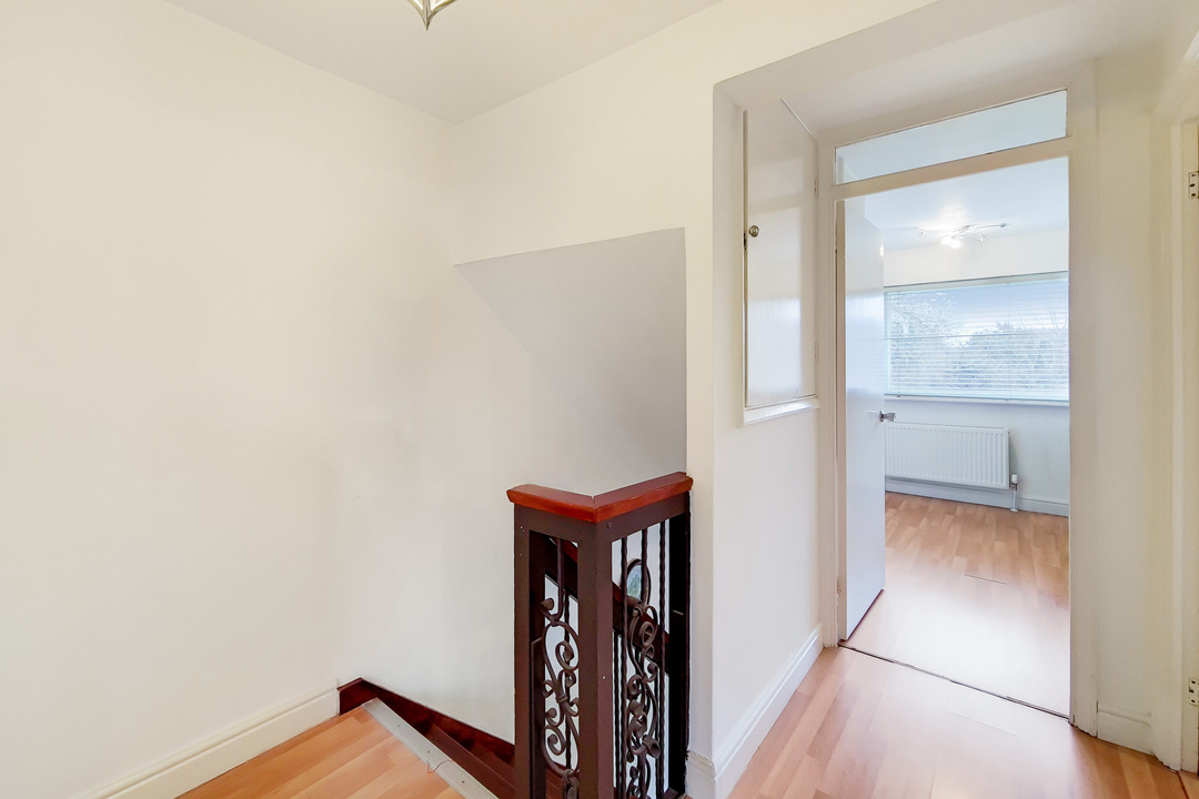 3 bed terraced house for sale in Heronsforde, Ealing, London, W13  - Property Image 15