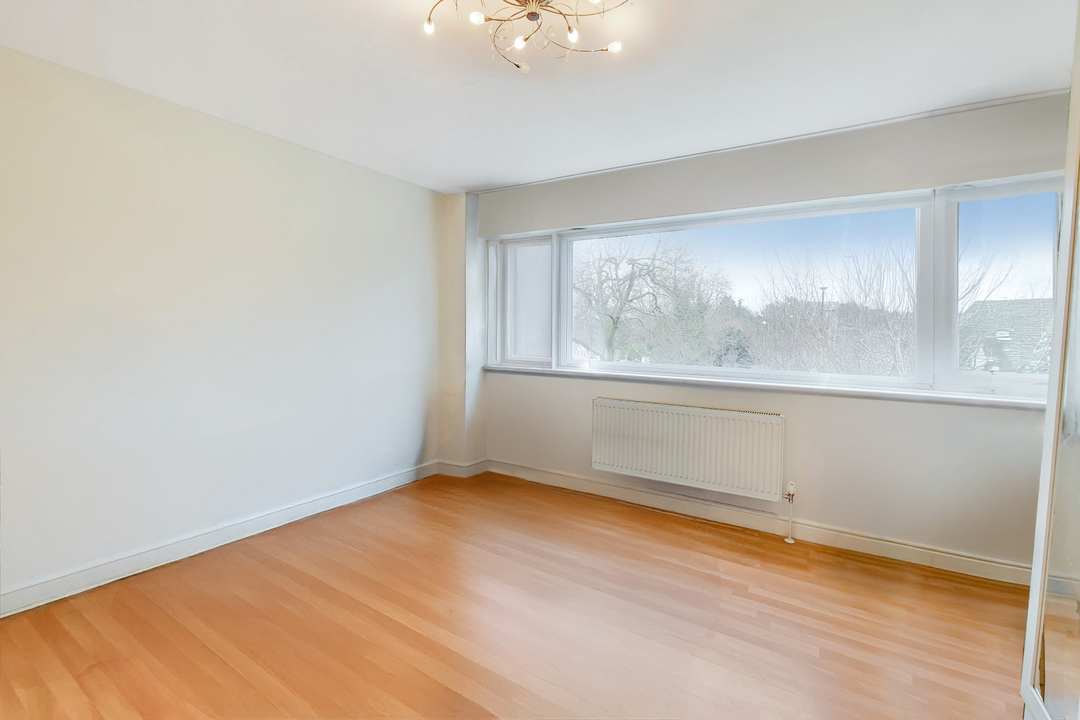 3 bed terraced house for sale in Heronsforde, Ealing, London, W13  - Property Image 12