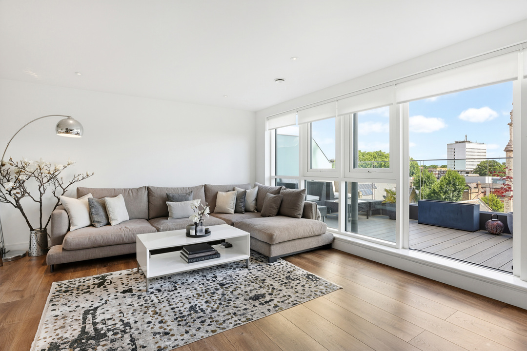 2 bed apartment for sale in Quartz House, Dickens Yard, Ealing, London, W5  - Property Image 8