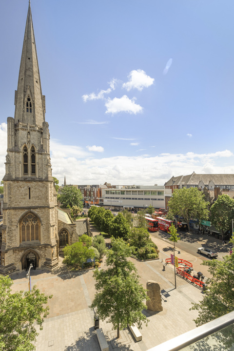 2 bed apartment for sale in Quartz House, Dickens Yard, Ealing, London, W5  - Property Image 10