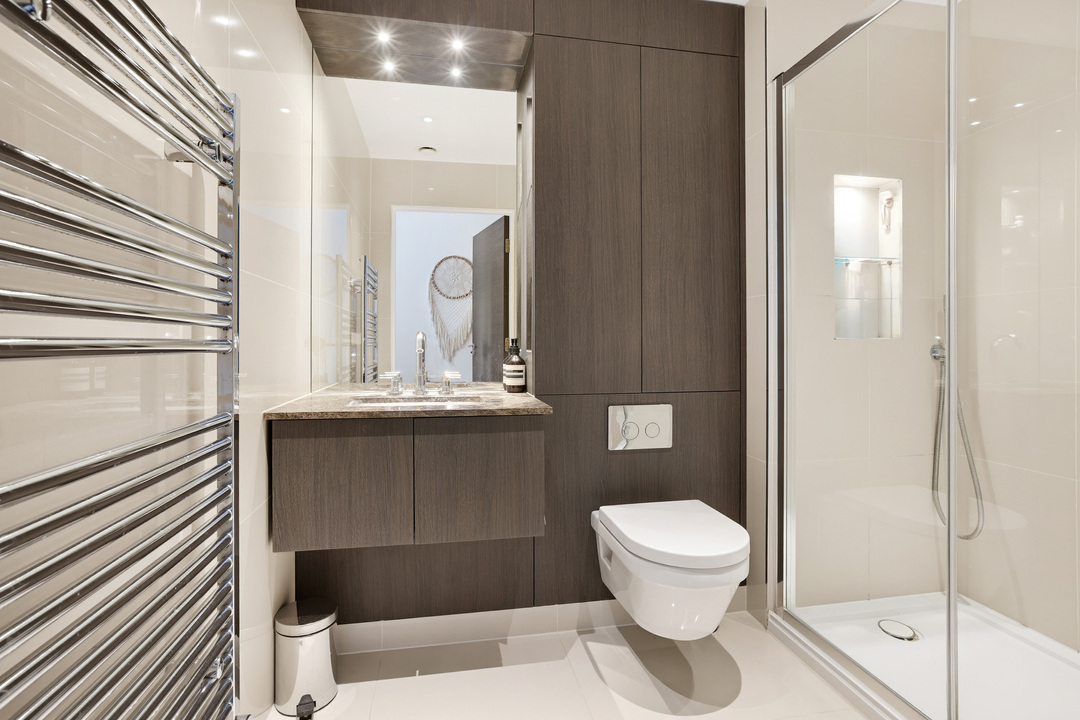 2 bed apartment for sale in Quartz House, Dickens Yard, Ealing, London, W5  - Property Image 14