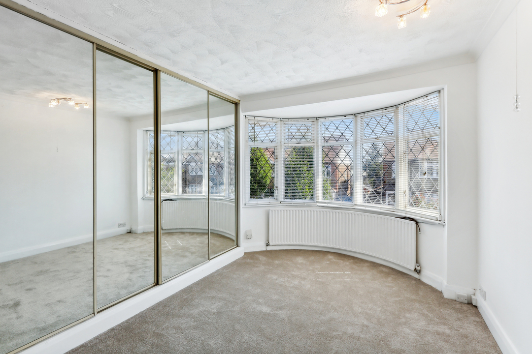 3 bed terraced house to rent in Burnham Way, Ealing, Northfields, London, W13  - Property Image 6