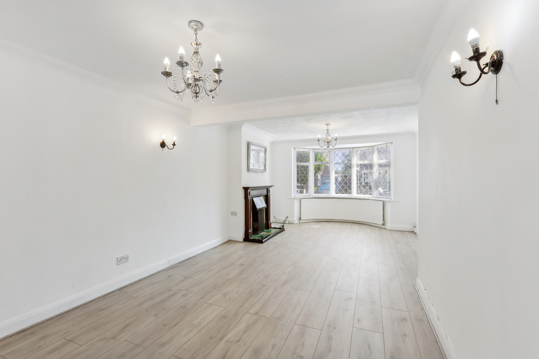 3 bed terraced house to rent in Burnham Way, Ealing, Northfields, London, W13  - Property Image 15
