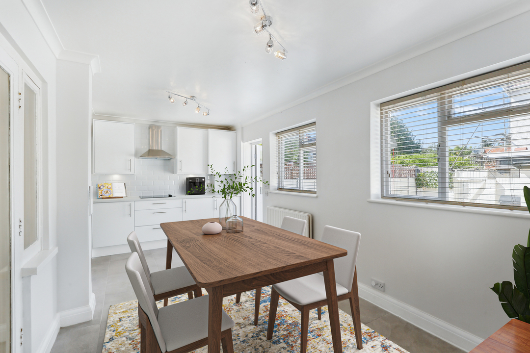 3 bed terraced house to rent in Burnham Way, Ealing, Northfields, London, W13  - Property Image 9