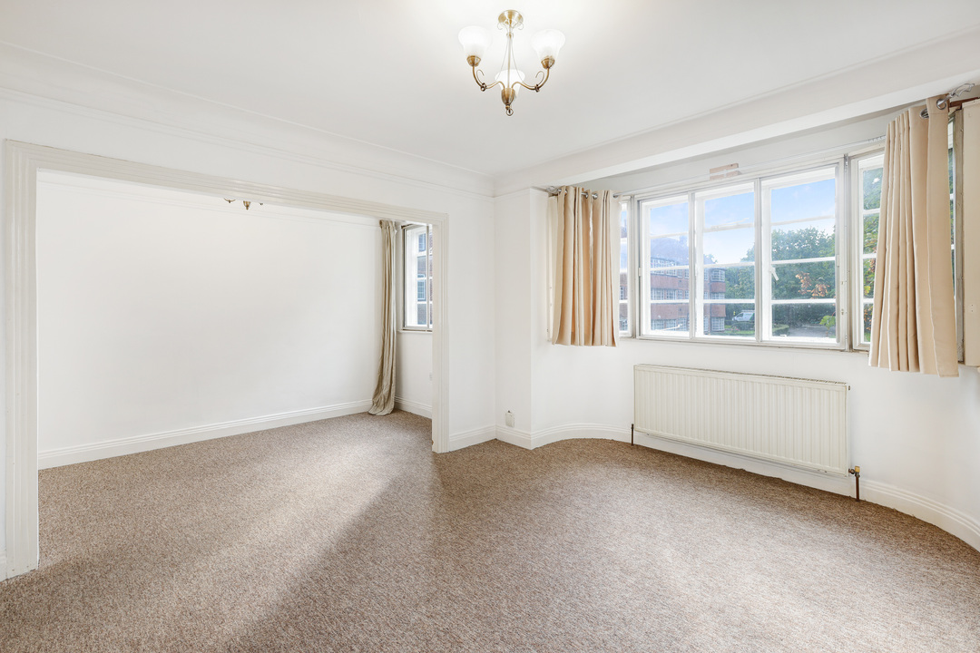 2 bed apartment to rent in Hill Court, Ealing, London, W5  - Property Image 5
