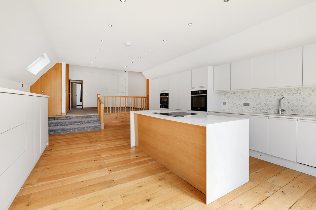 5 bed semi-detached house for sale in Waldeck Road, Ealing, London, W13  - Property Image 2