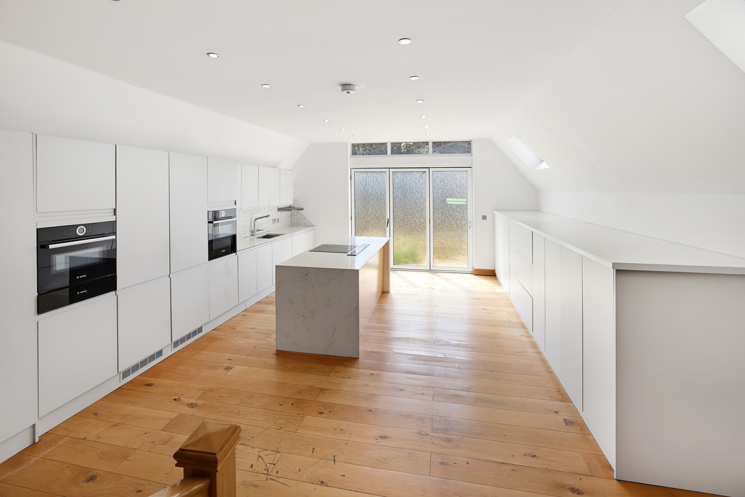 5 bed semi-detached house for sale in Waldeck Road, Ealing, London, W13  - Property Image 9