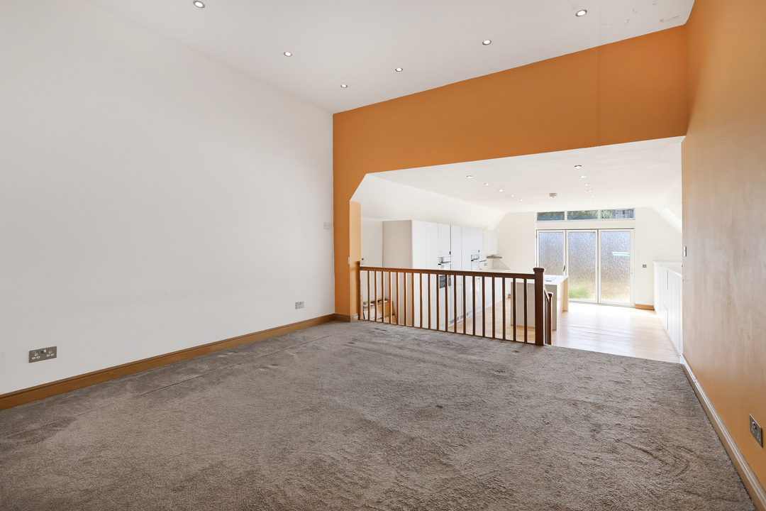 5 bed semi-detached house for sale in Waldeck Road, Ealing, London, W13  - Property Image 11