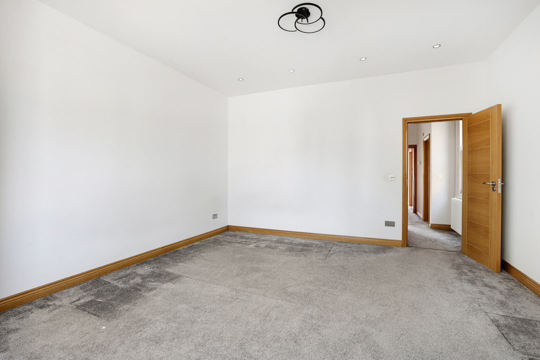 5 bed semi-detached house for sale in Waldeck Road, Ealing, London, W13  - Property Image 20