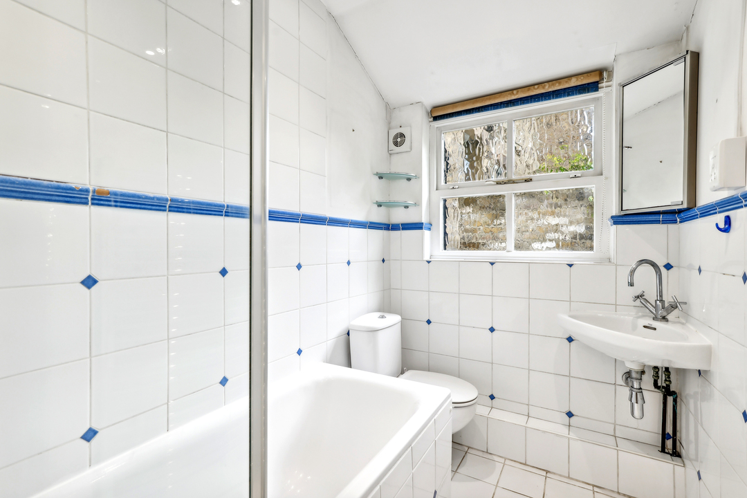 1 bed apartment for sale in Castlebar Hill, Ealing, London, W5  - Property Image 7