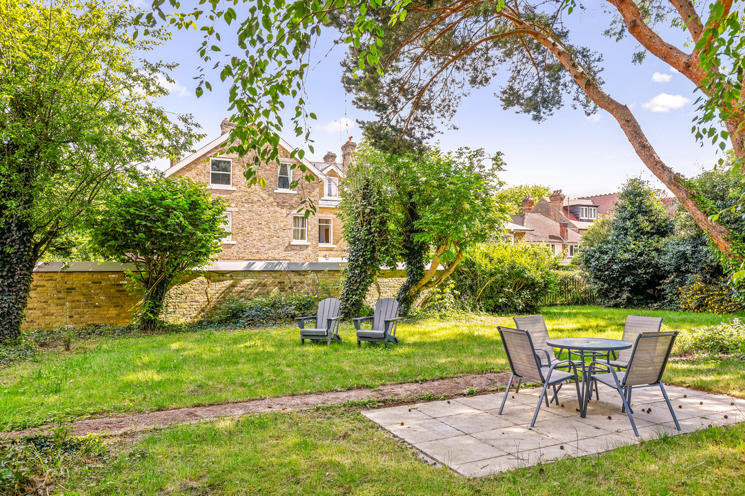 1 bed apartment for sale in Castlebar Hill, Ealing, London, W5  - Property Image 5