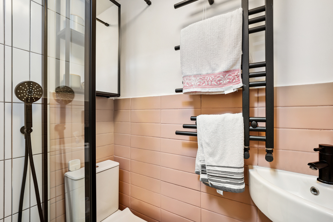 2 bed terraced house for sale in The Park, Ealing, London, W5  - Property Image 17