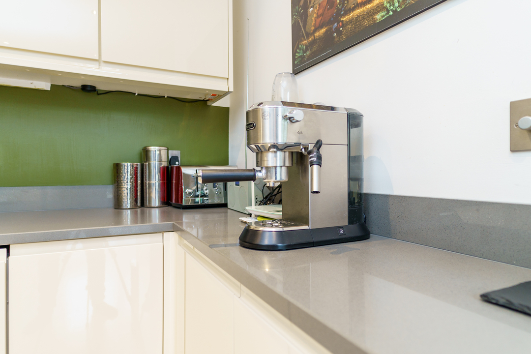 4 bed terraced house for sale in Oakley Close, Church Road, Hanwell, London, W7  - Property Image 13