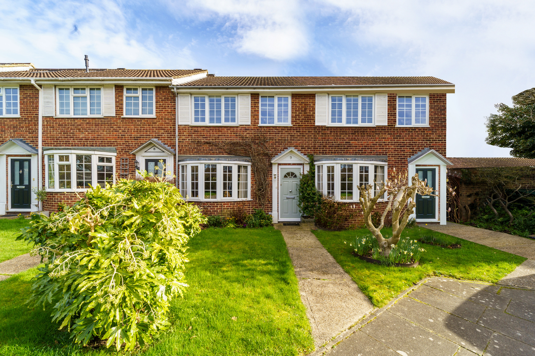 4 bed terraced house for sale in Oakley Close, Church Road, Hanwell, London, W7  - Property Image 2