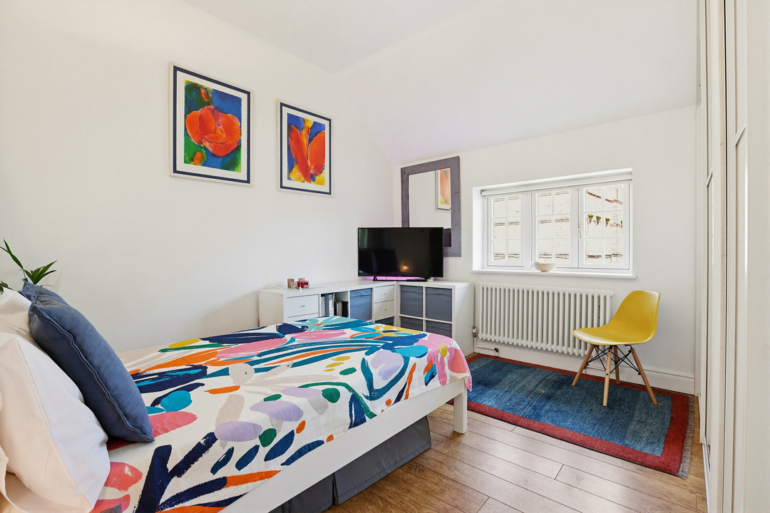2 bed terraced house for sale in Rochester Mews, Little Ealing Lane, Ealing, London, W5  - Property Image 15
