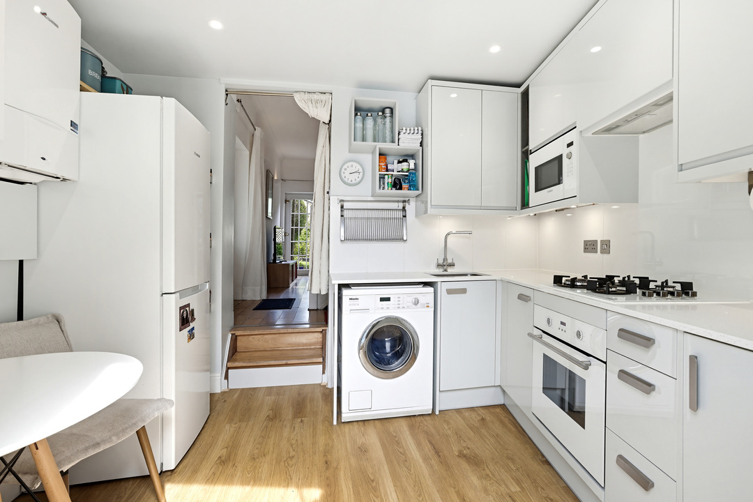 2 bed terraced house for sale in Rochester Mews, Little Ealing Lane, Ealing, London, W5  - Property Image 10