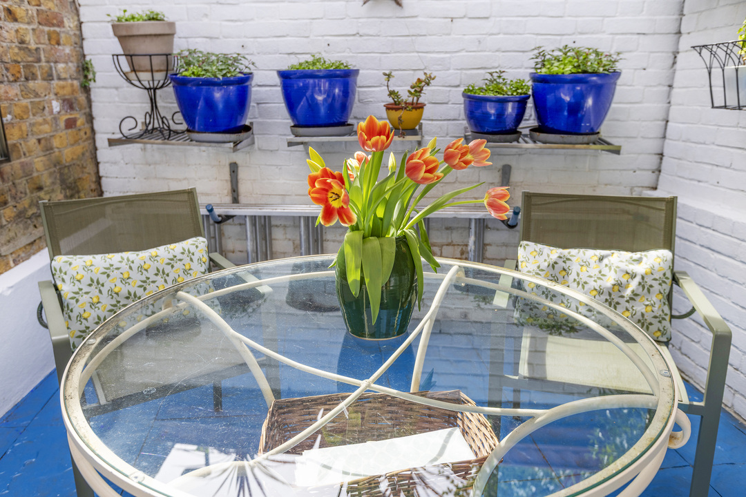 2 bed terraced house for sale in Rochester Mews, Little Ealing Lane, Ealing, London, W5  - Property Image 16