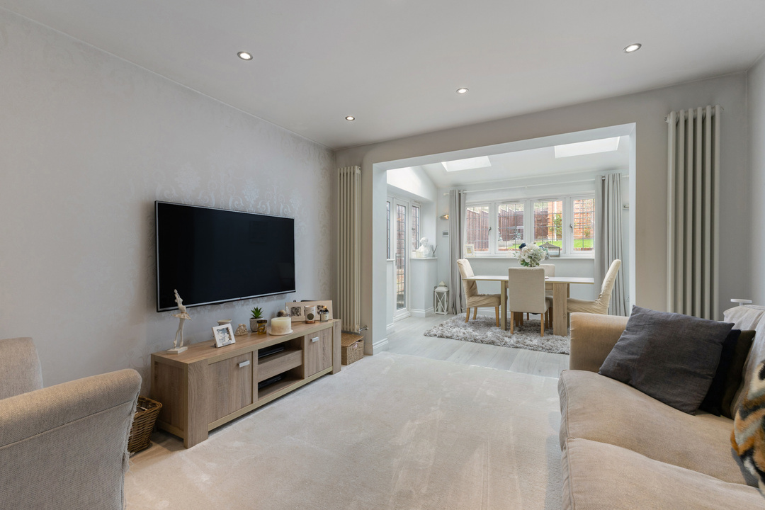 3 bed semi-detached house for sale in Lybury Lane, Redbourn, St. Albans, AL3  - Property Image 4