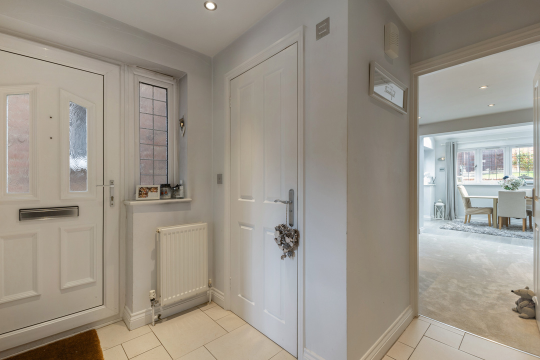 3 bed semi-detached house for sale in Lybury Lane, Redbourn, St. Albans, AL3  - Property Image 14