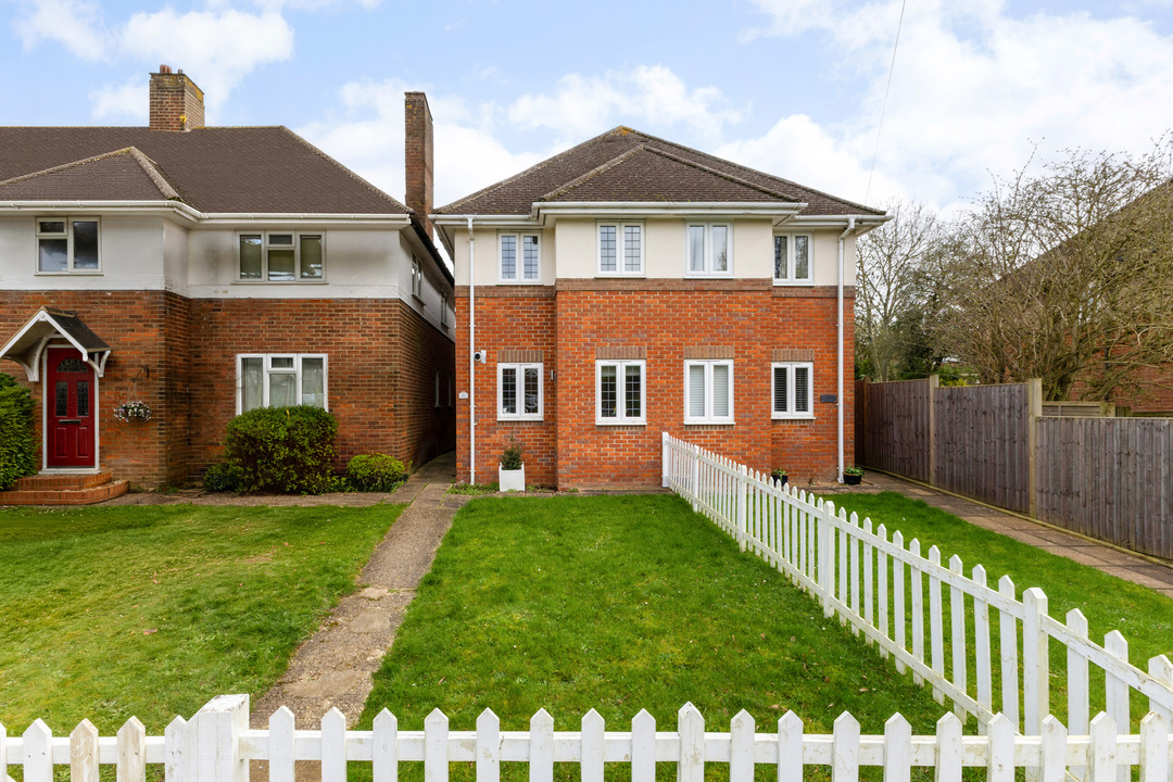 3 bed semi-detached house for sale in Lybury Lane, Redbourn, St. Albans, AL3  - Property Image 1