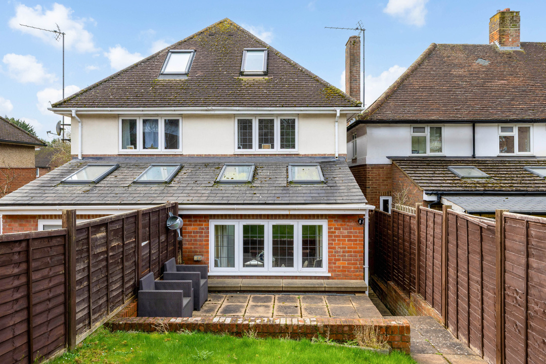 3 bed semi-detached house for sale in Lybury Lane, Redbourn, St. Albans, AL3  - Property Image 24