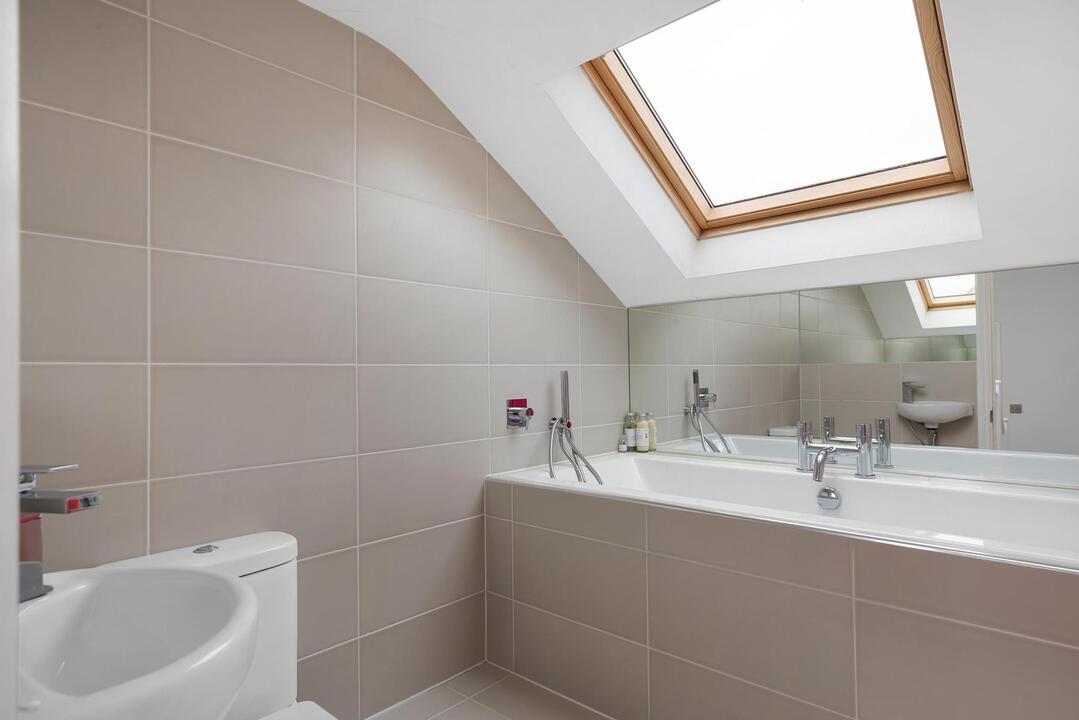 5 bed semi-detached house for sale in Shakespeare Road, Acton, London, W3  - Property Image 19