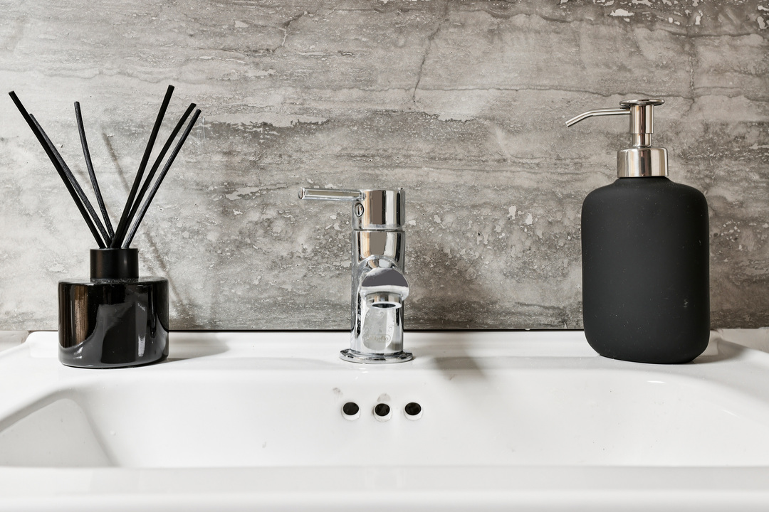 5 bed terraced house for sale in Endsleigh Road, Ealing, London, W13  - Property Image 15