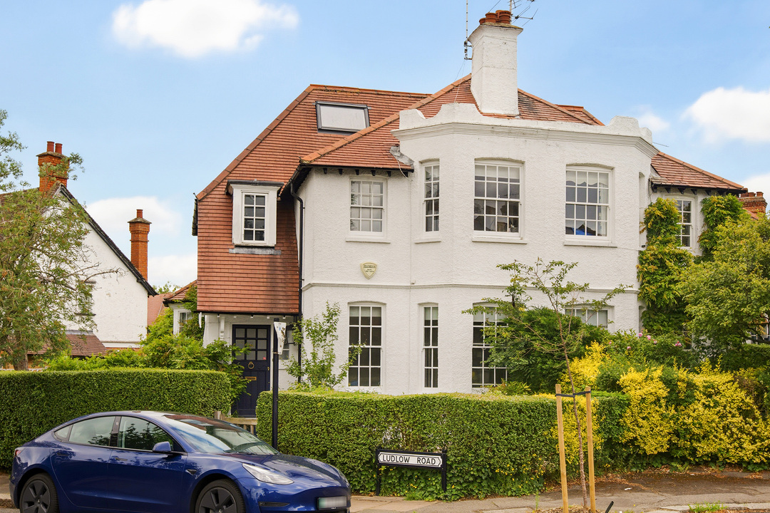 4 bed semi-detached house for sale in Ludlow Road, Ealing, London, W5  - Property Image 1