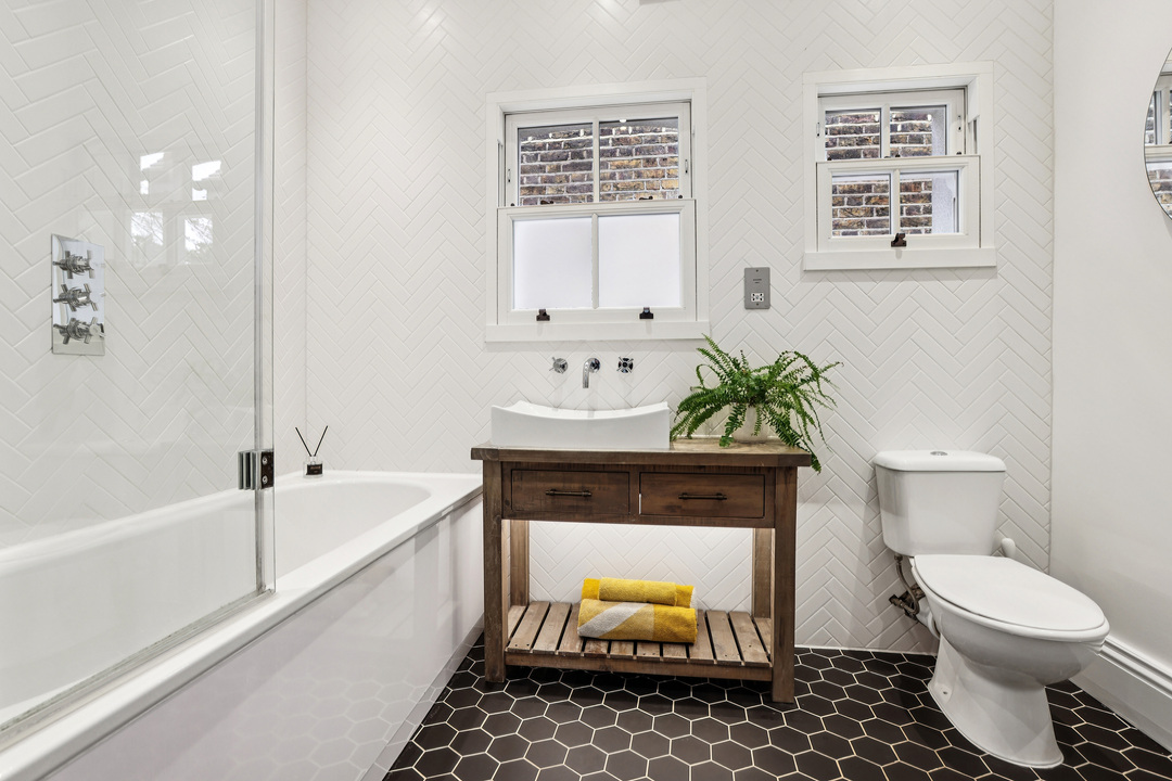 5 bed semi-detached house for sale in Elers Road, Ealing, London, W13  - Property Image 23