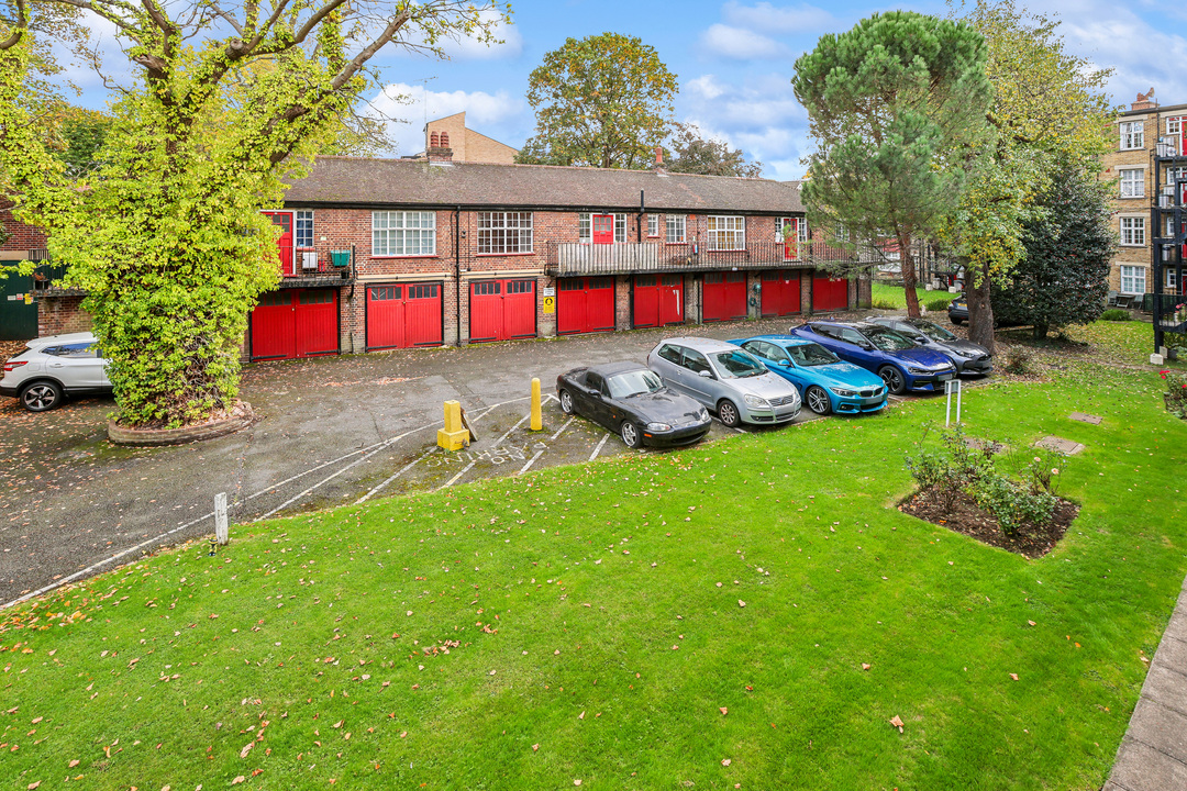 3 bed apartment for sale in Eaton Rise, Ealing, London, W5  - Property Image 10